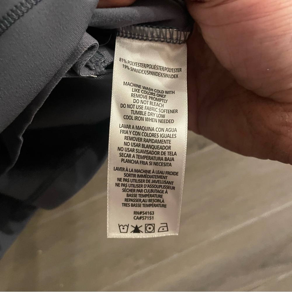 Calvin Klein Performance Set - Picture 4 of 11